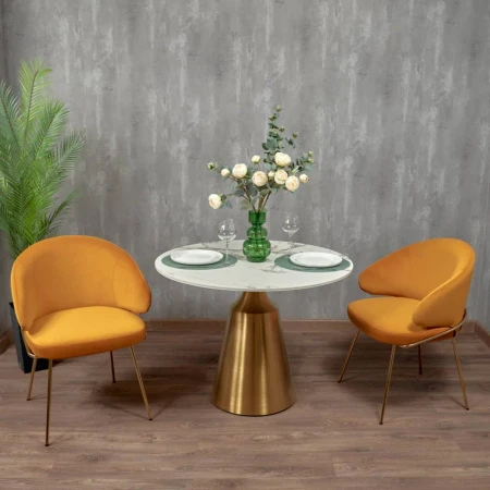 Купить Стул-полукресло Emil кремовый с золотыми ножками по низкой цене