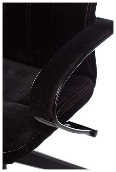 Кресло руководителя Бюрократ CH-608Fabric черный Light-20 крестовина пластик | Купить в КупиКресла.ру