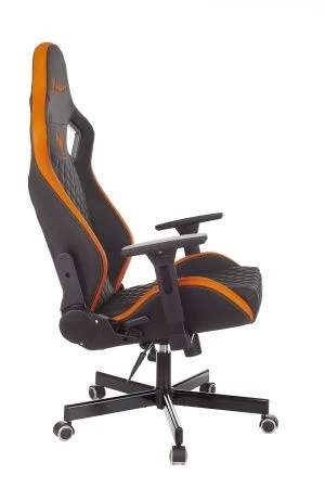 Кресло игровое Knight Outrider черный/оранжевый ромбик эко.кожа с подголов. крестов. металл