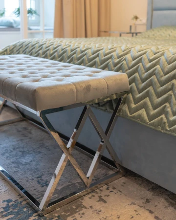 Купить Банкетка ИНСИГНИЯ велюр серый сталь серебро в интернет-магазине КупиКресла.ру