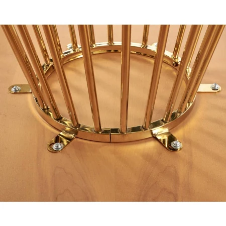 Купить Стол Liverpool диам.110см, шпон орех лучевой набор, с золотистыми ножками по низкой цене