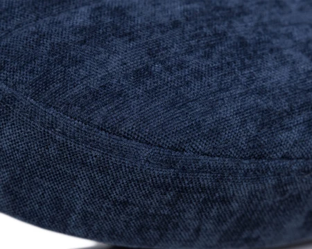 Кресла руководителя - Офисное кресло для руководителей DOBRIN LOKI, синий (VRH230-25)