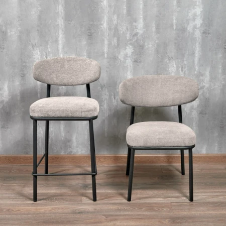 Купить Стул полубарный Lucas 2 латте шенилл с чёрными ножками по выгодной цене для кафе, ресторанов и кухни