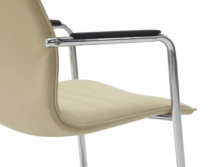 Конференц кресла - Кресло Balance C2413-1 Бежевый