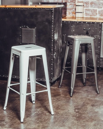 Купить Стул барный TOLIX серебристый матовый по выгодной цене для кафе, ресторанов и кухни