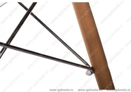 Стол Eames (Эймс) стеклянный