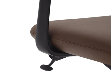 Кресла руководителя - Кресло Venetto FK013-A12 Коричневый