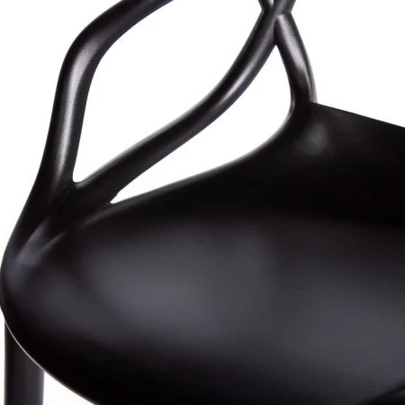 Купить Стул полубарный Masters чёрный по выгодной цене для кафе, ресторанов и кухни