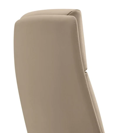 Кресла руководителя - Кресло Newman A2415 Светло-бежевый