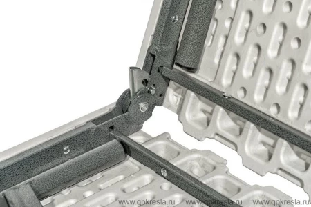 Стол складной-чемодан 122