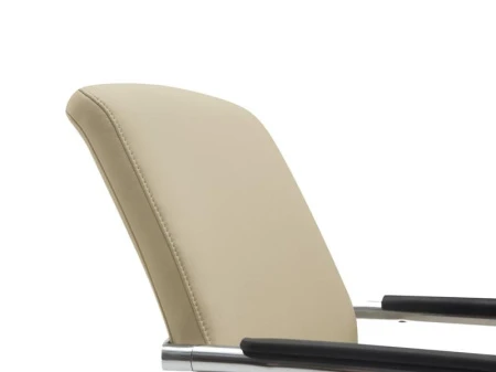Конференц кресла - Кресло Amore C2412 Бежевый