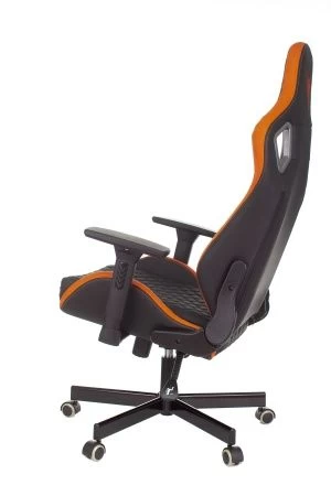 Кресло игровое Knight Outrider черный/оранжевый ромбик эко.кожа с подголов. крестов. металл