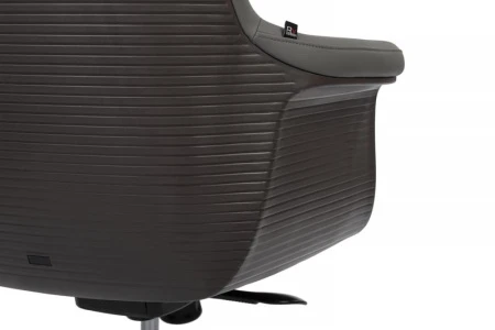 Кресла руководителя - Кресло Verdi A655C Серый