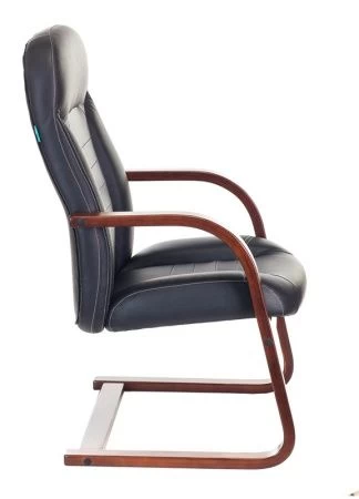 Конференц кресла - Кресло Бюрократ T-9923WALNUT-AV черный кожа полозья дерево