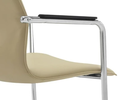 Конференц кресла - Кресло Balance C2413 Бежевый