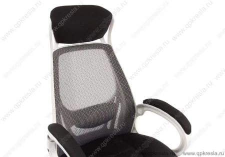 Кресло руководителя 109BL белый пластик/черная сетка