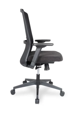 Эргономичное кресло оператора College CLG-426 MBN-B Black