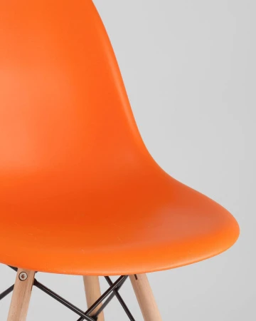 Купить Стул Eames DSW оранжевый по низкой цене