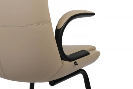 Конференц кресла - Кресло Dante-CF C2561-12 Бежевый