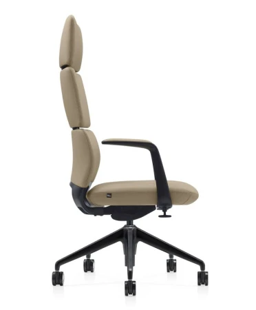 Кресла руководителя - Кресло Venetto FK013-A12 Светло-бежевый