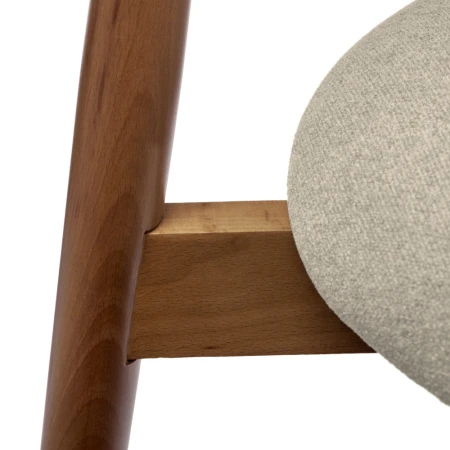 Купить Стул Lucas 3 латте букле с ножками цвета орех по низкой цене