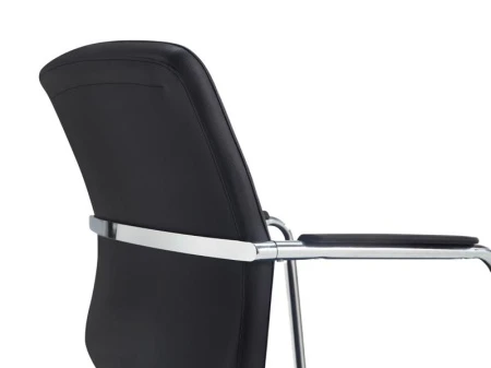 Конференц кресла - Кресло Amore C2412 Черный