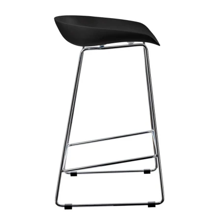 Купить Стул полубарный Neo чёрный с хромированными ножками по выгодной цене для кафе, ресторанов и кухни