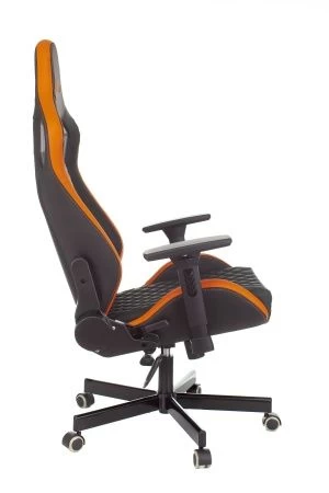 Кресла для геймеров - Кресло игровое Knight Outrider черный/оранжевый ромбик эко.кожа с подголов. крестов. металл