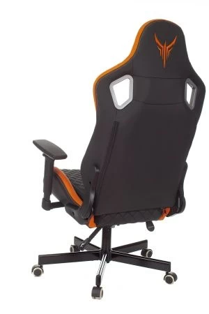 Кресло игровое Knight Outrider черный/оранжевый ромбик эко.кожа с подголов. крестов. металл