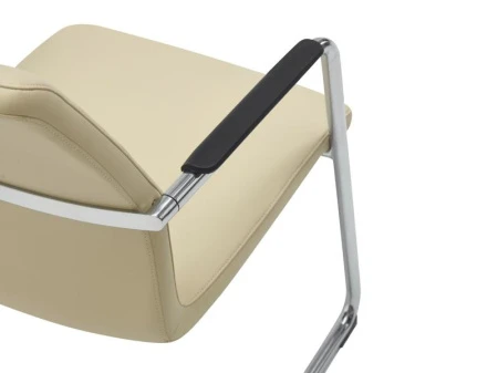 Конференц кресла - Кресло Amore C2412 Бежевый