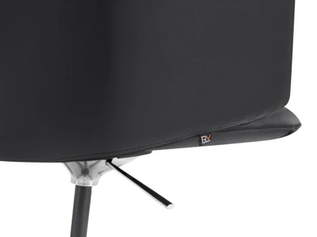 Кресла руководителя - Кресло Ivo B2416 Черный