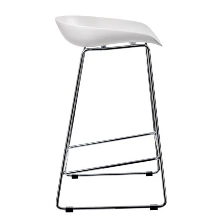 Купить Стул полубарный Neo белый с хромированными ножками по выгодной цене для кафе, ресторанов и кухни