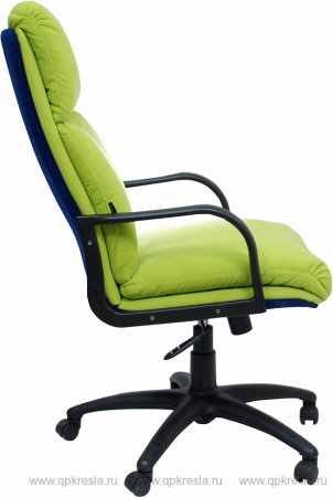 Кресло руководителя Надир пластик