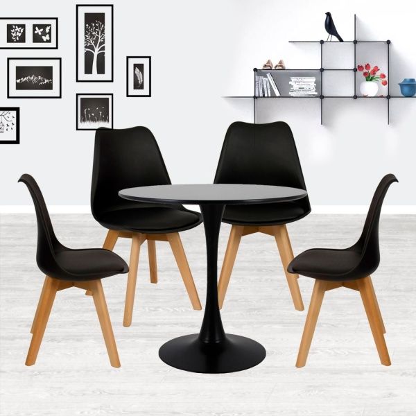 Купить Комплект из 4-х стульев Eames Bon чёрный по низкой цене
