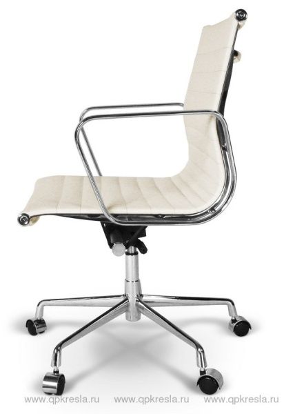Кресло Eames (Эймс) Ribbed белое